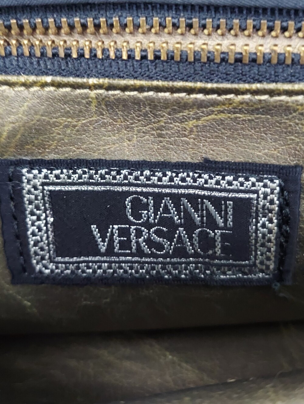 Versace Bag, Portatutto In Vitello, Black & Gold. Vimtage - Picture 3 of 14